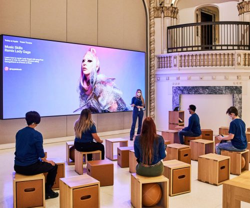 Apple Retail Today At Apple Lady Gaga Session