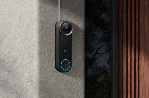 Video Doorbell S4 Lifestyle Image 1